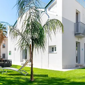 https://3b-mondello-apartments.sicilyhotelsitaly.net